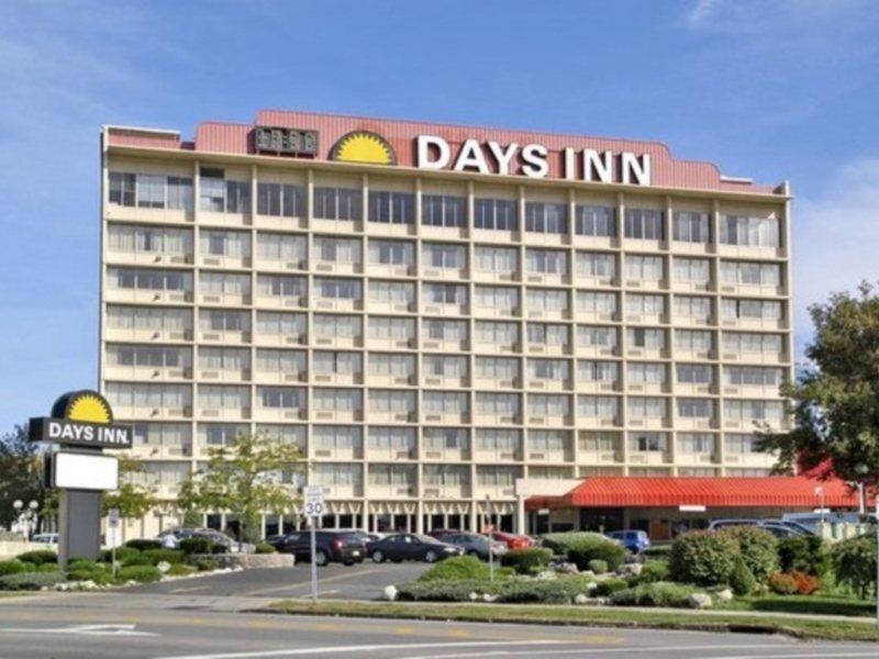 Wyndham Garden At Niagara Falls Ngoại thất bức ảnh